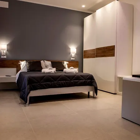 Alipa With Jacuzzi * مونوبولي