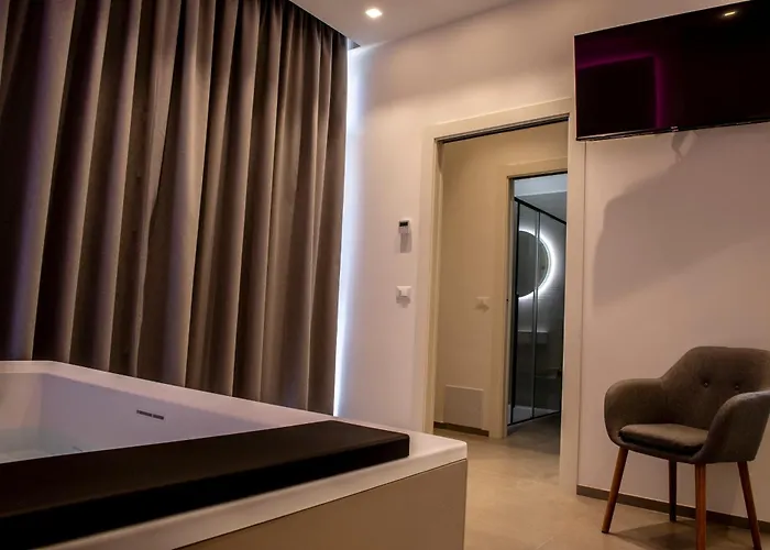 Alipa With Jacuzzi Апартаменты