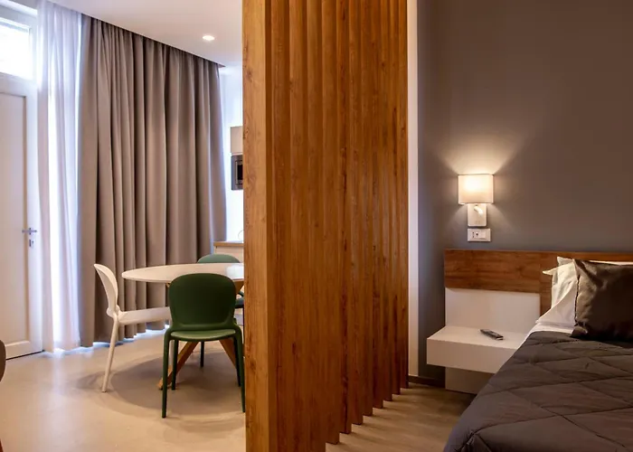 Alipa With Jacuzzi * Монополи