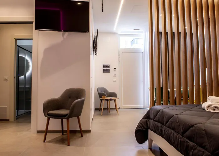 Апартаменты Alipa With Jacuzzi